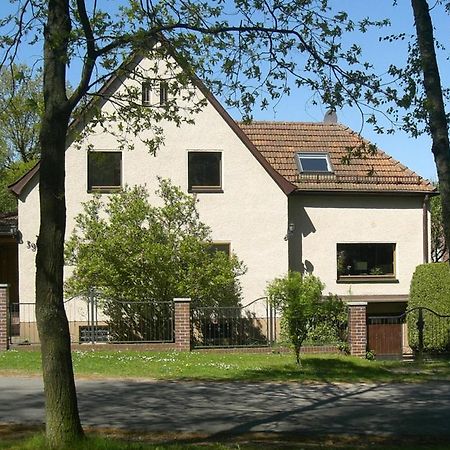 Ferienwohnung Am Wasserturm Hohen Neuendorf Esterno foto